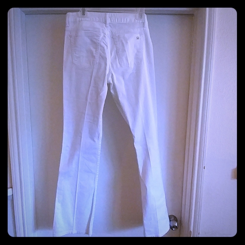 Joe Jeans